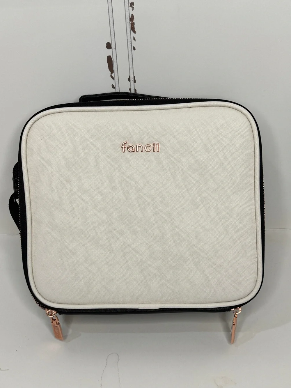 Fancii White and Black Travel Cosmetic Case